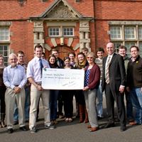 Darwin Garden Cheque