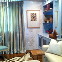 Ladys study photo 3