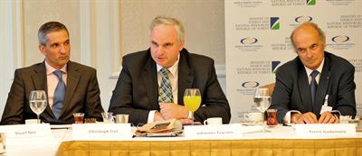 Press conference of the World Energy Leaders Summit 20 April 2012 Istanbul