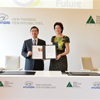 120426 EBS Skills for the Future announcement photo 1