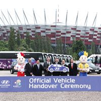 UEFA EURO 2012 TM Official Handover Ceremony Photo2