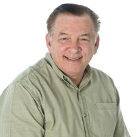 Headshot:  Master Artist Ed Copldy