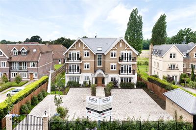 Elizabeth Place in Esher by Shanly Homes