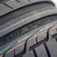 Dunlop Sportmaxx RT Detail 22