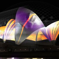 URBANSCREEN-Germany-Lighting-the-Sails