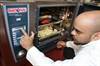 Chef Azim Kadiri with the Rational SelfCookingCenter whitefficiency