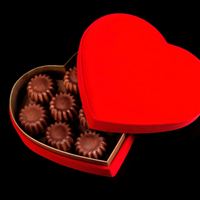 Valentine's Day Sales To Grow 5%