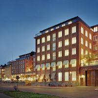 Fastigeht ND 1, fasad