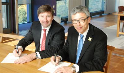 Lars Idermark och Stephen Hwang