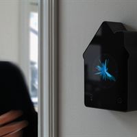 Energy Aware clock på väggen