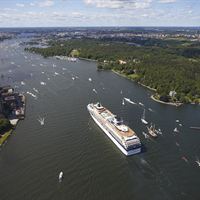 Kryssningsfartyg via Stockholms Hamnar. Foto: Per-Erik Adamsson