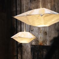 VARMLUFT lampa