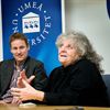 Nobelpristagaren i kemi 2009 Ada Yonath och professor Fredrik Almqvist