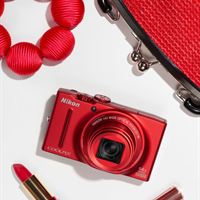 Nikon S8200
