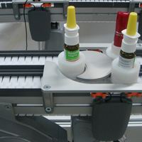 Compact and with standardized, intelligent drive units and puck handling devices. RFID prepared. 
