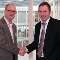 Morten M. Karlsen i Sharp og Lars-Erik Jacobsen i Visma