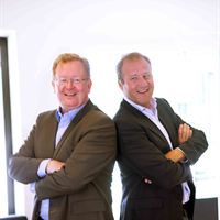Verkställande direktör för Nät, Rune Fjeldstad (höger) och vice VD Flemming Jensen (till vänster)