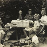 Tre generationer samlet. Grundlægger Niels Herman Hansen og Gunnar Herman Hansen som overtog ledelse
