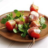 Pressbild Parmaskinka- och mozzarellaspett