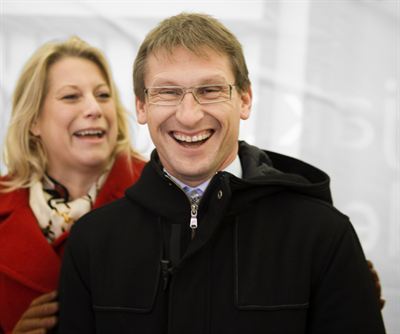 Infrastrukturminister Catharina Elmsäter-Svärd och Stockholm Gas styrelseordförande Anders Egelrud