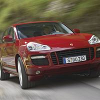 Cayenne front