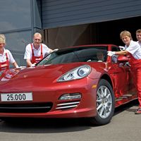 Porsche Panamera 25 000