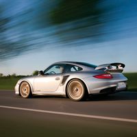Porsche 911 GT2 RS vä bak