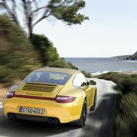 Carrera 4 GTS Coupé hö bak