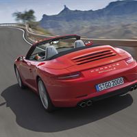 911 röd bak