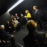Mobila rummet används som debattlokal. Foto: Rune Lindström