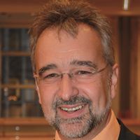 Dr. Wolfgang Steiger