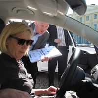 Anneli Hultén provsitter Passat