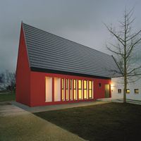 Svenska Kyrkan i Frankfurt med tak av Turmalin