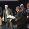 Dr Laércio Couto being honoured with the first World Bioenergy Award.