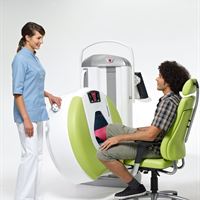 Planmed Verity with patient and nurse