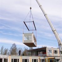 Montage av modulbyggnad