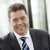 egetæppers adm. direktør Svend Aage Færch Nielsen
