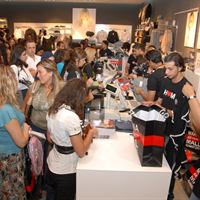 Instore - 1