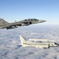  RTAF Gripen och Saab 340 AEW, Erieye.