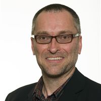 Kristian Aranäs, småföretagare som driver Apoteket Hjorten i Borgholm