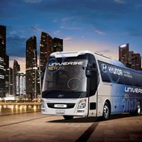 Hyundai Universe_2
