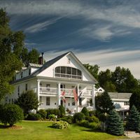 Rabbit Hill Inn Exterior