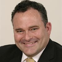 Partner Paddy Whur