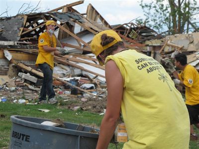 Volunteer Ministers at work