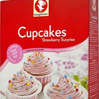 Kungsörnen Cupcakes Strawberry Surprise