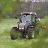 Valtra A72