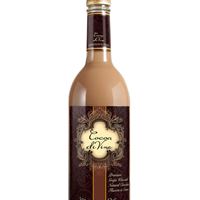 Cocoa di Vine bottle shot
