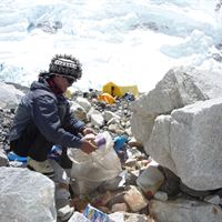 Waste on Everest 3