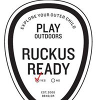 PLAY OUTDOORS Logo