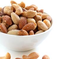 Half a cup of nuts helps blood sugar
